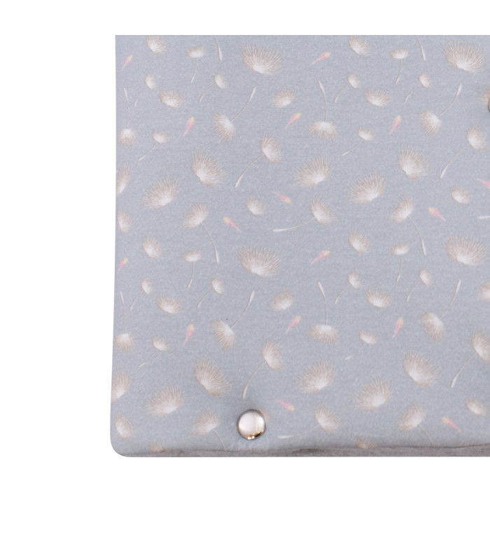 Saco capazo bebe - Detalle botón Romarey Saco capazo bebe - Detalle botón Romarey